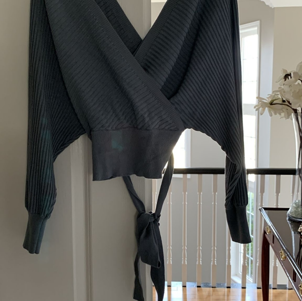YaYa & Co top